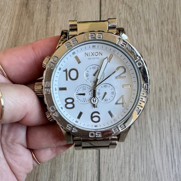 SILVER NIXON 51-30 CHRONO WATCH - Picture 1 of 5